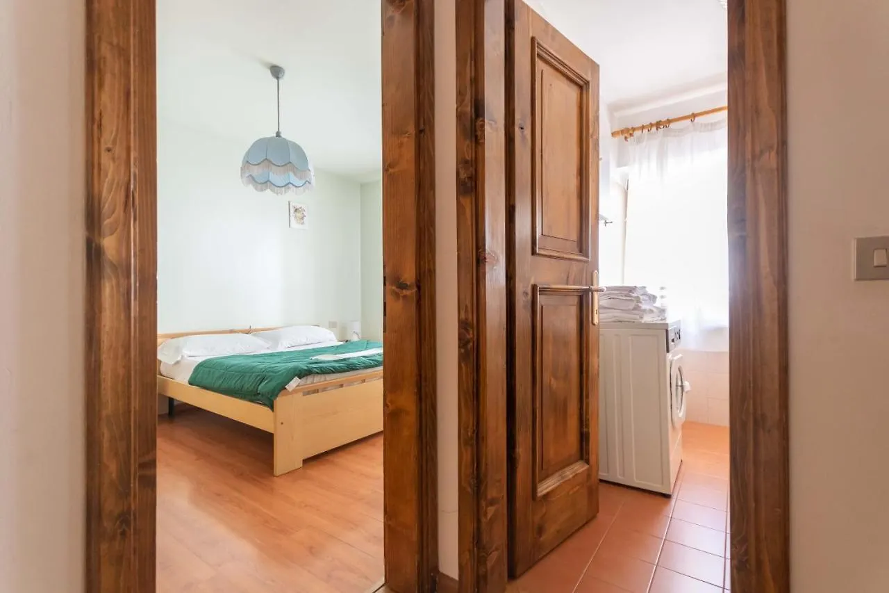 Casa Falcade 0*,  Italy